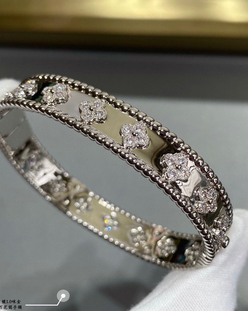 Clover Silver Bangle