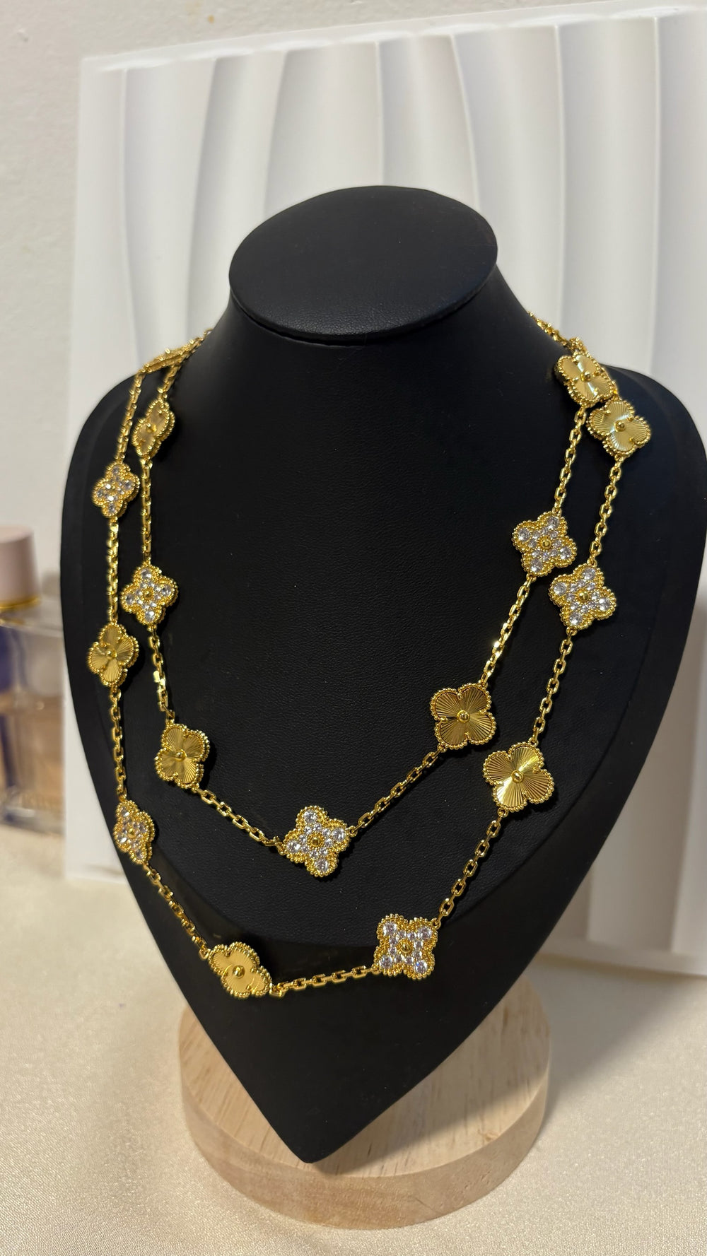 Clover Necklace - 20 Motifs -