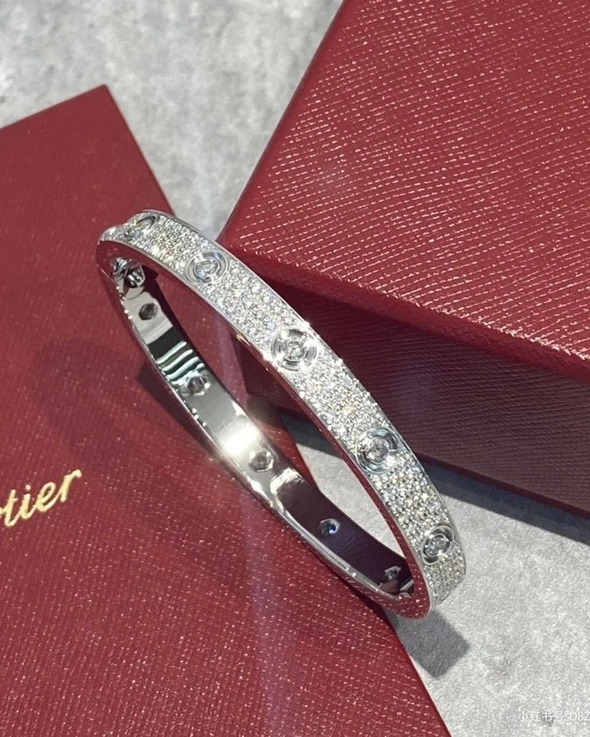 Screw Love Bracelet