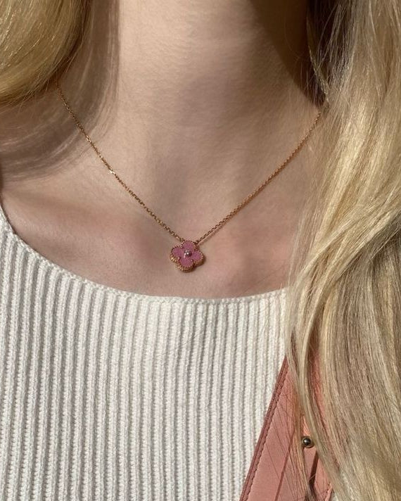 שרשרת תלתן זהב ורוד