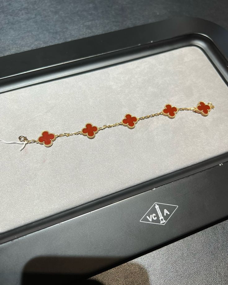 Clover Bracelet Red "Bordeaux"