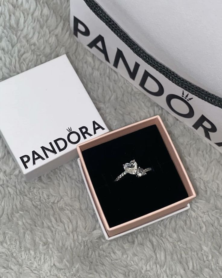 Double Hearts Ring
