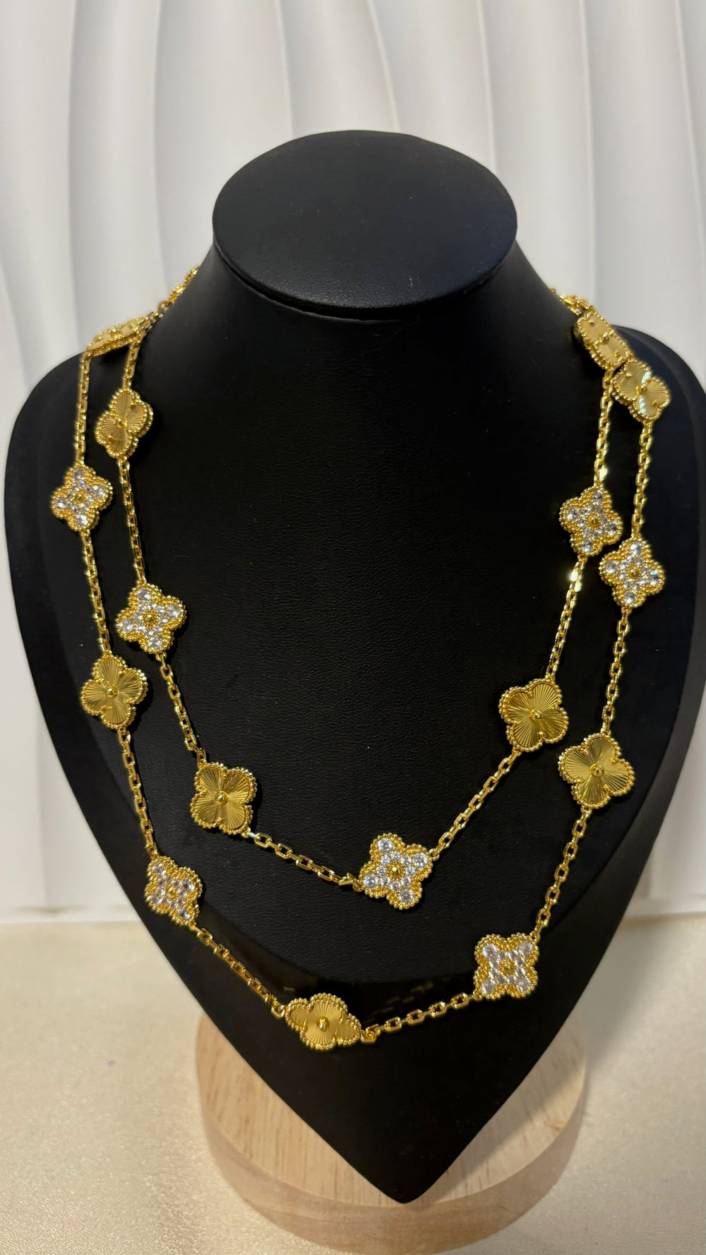 Clover Necklace - 20 Motifs -