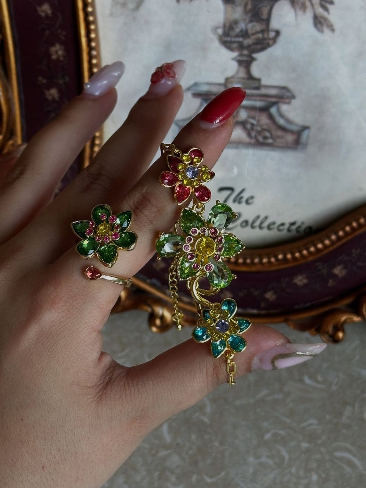 'Floria' Triple Flower Bracelet
