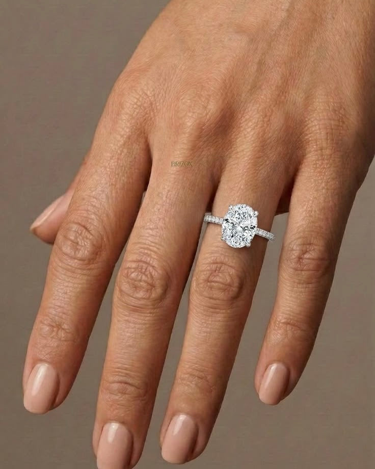 Moissanite Classic Oval Ring