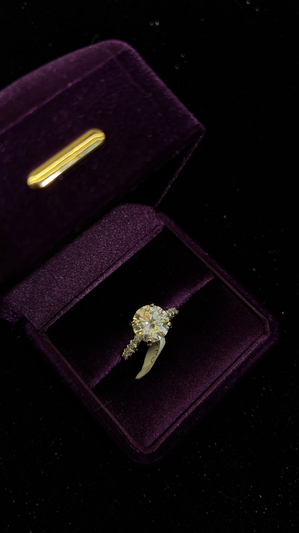 Platinum Classic Round Cut 5CT Ring