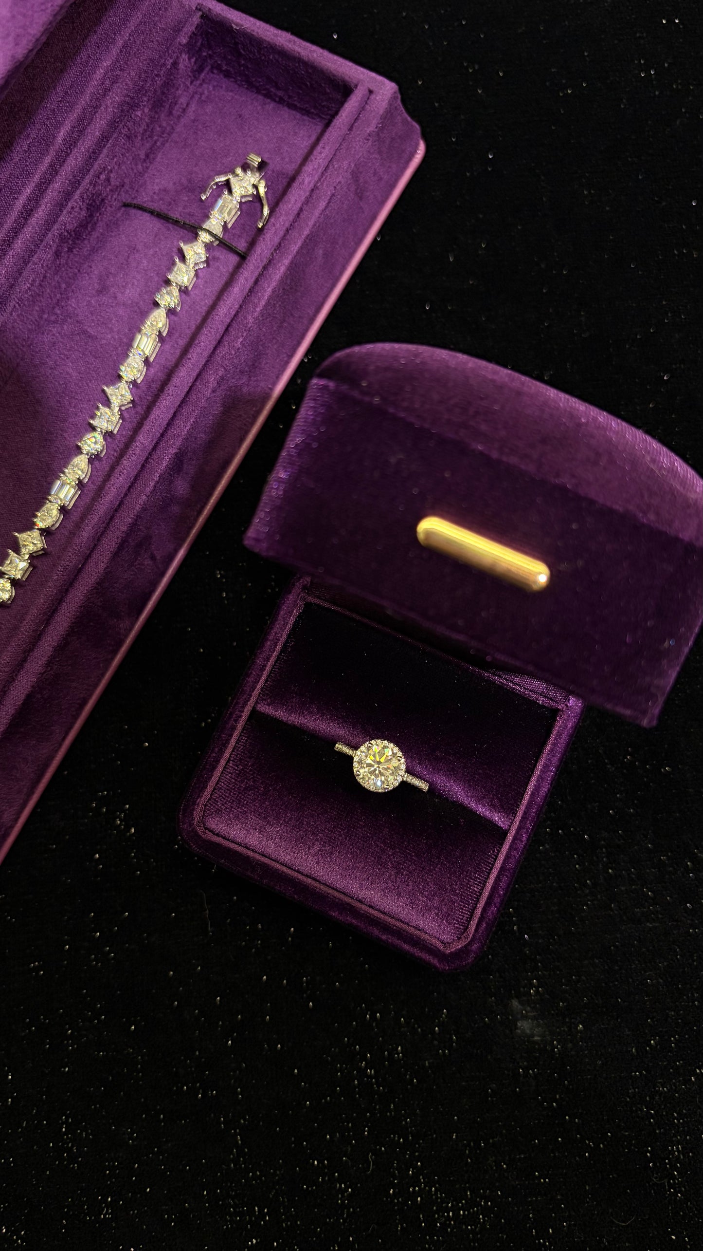 Moissanite 2CT Brilliant Cut Ring