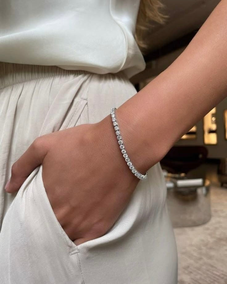 Classic Tennis Diamond bracelet