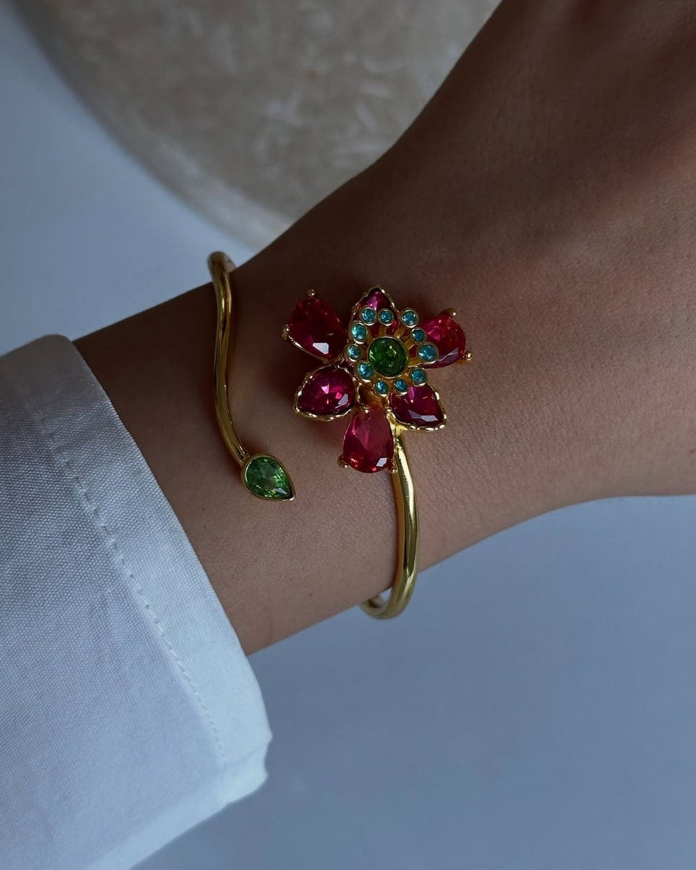 'Floria' Flower Bangle Bracelet