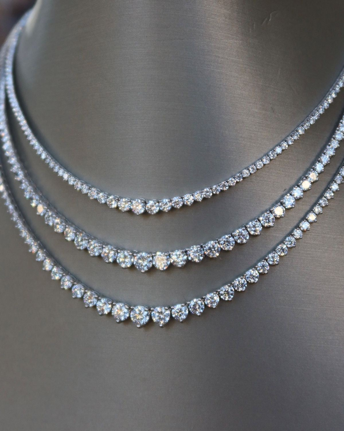 שרשרת טניס מויסניט בגוון הדרגתי