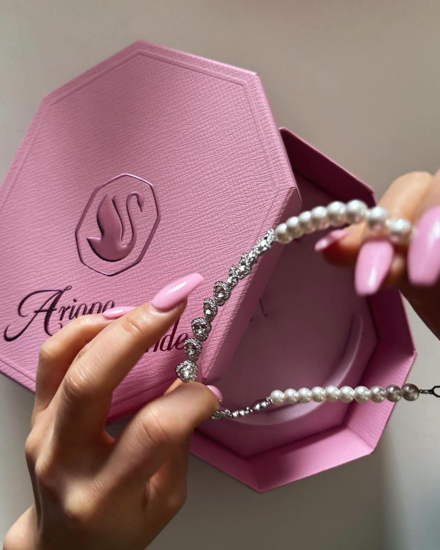 Hearts X Pearls Necklace (NO SWAROVSKI PACKAGE)