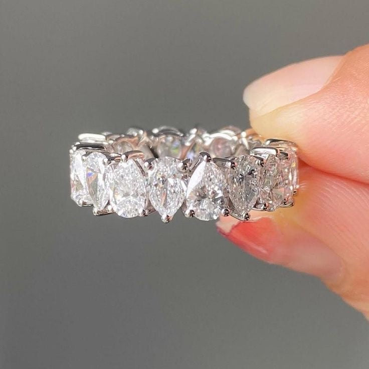 טבעת איטרניטי יהלומים אגסים