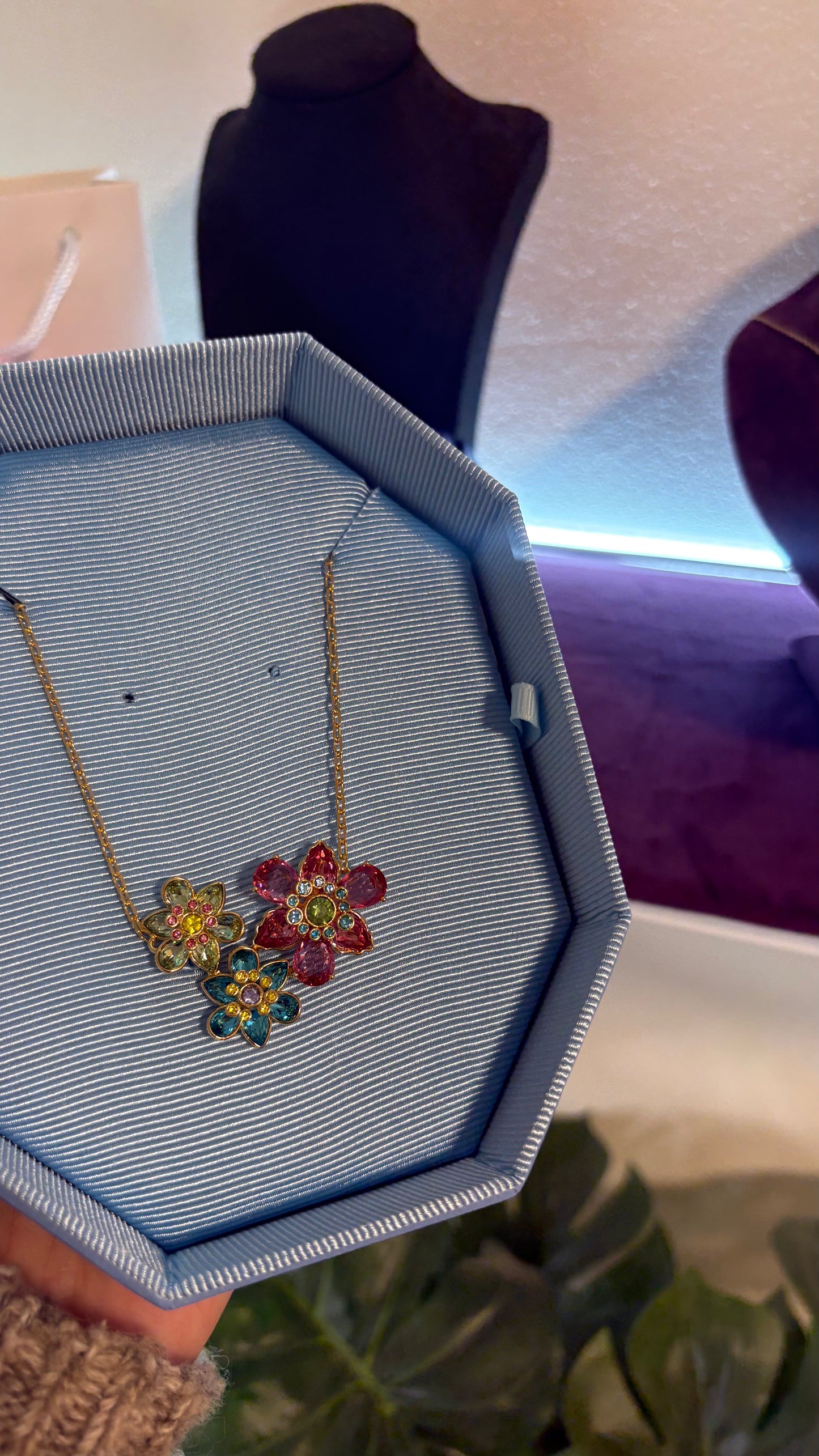'Floria' Triple Flower Necklace