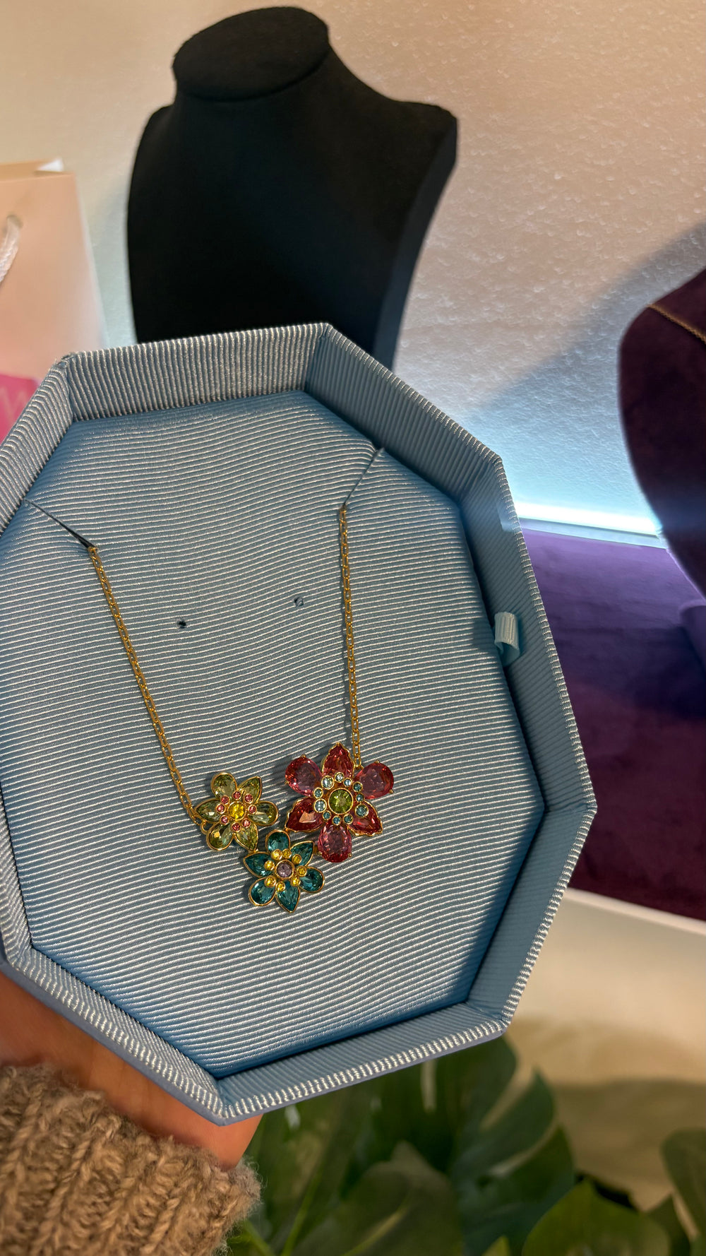 'Floria' Triple Flower Necklace