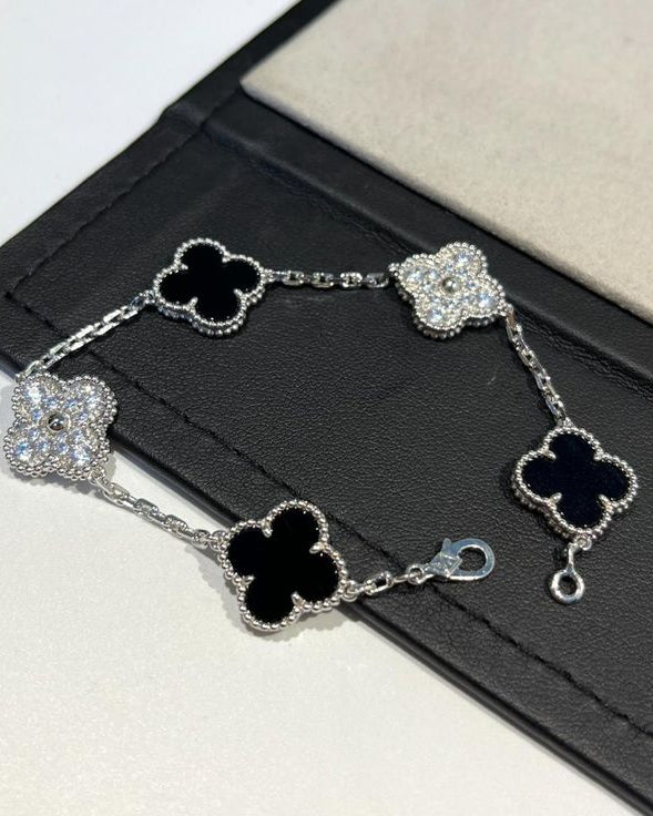 Clover Bracelet Black Stone