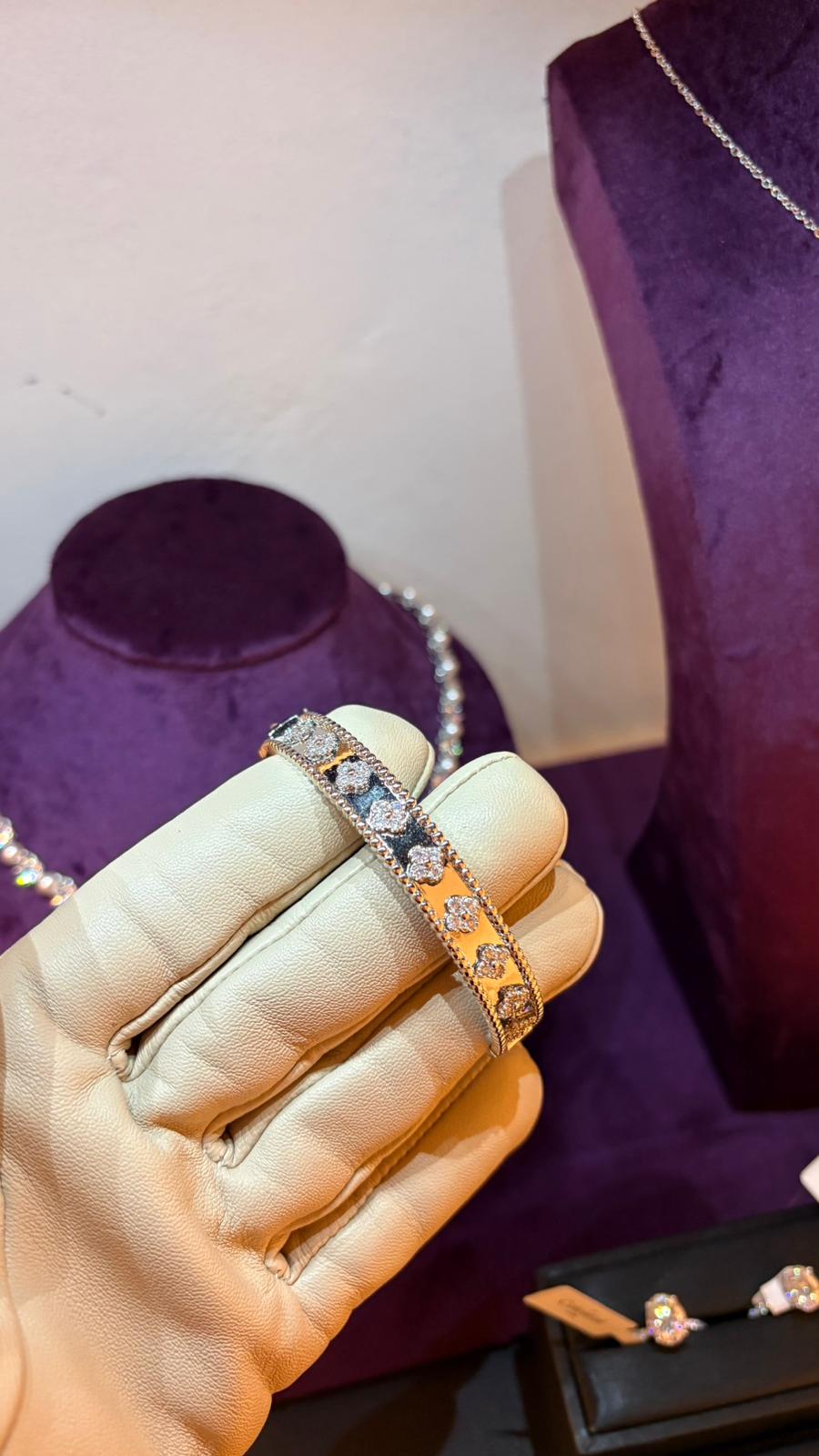 Clover Silver Bangle